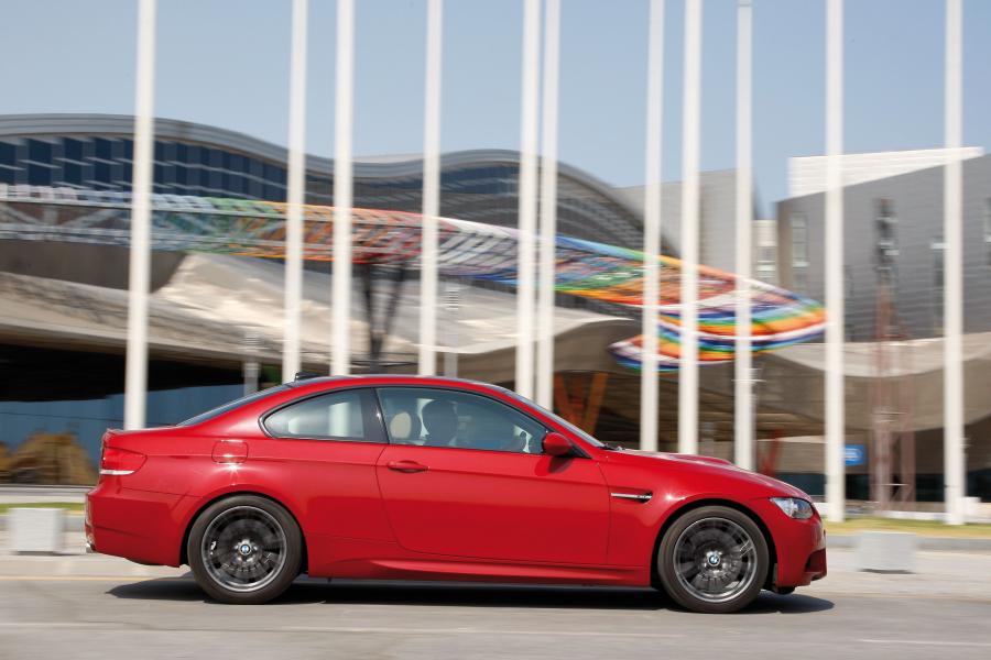  BMW M3 Coupe (E92) 2007 года  (фото 10 из 44)